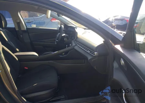 2016 Toyota Corolla L from USA, damaged, VIN 5YFBURHE2GP389208